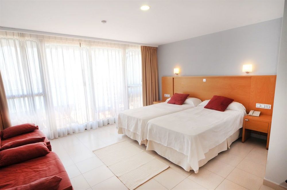 Hotel Montemar เบนิดอร์ม ภายนอก รูปภาพ