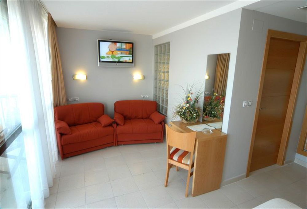 Hotel Montemar เบนิดอร์ม ภายนอก รูปภาพ